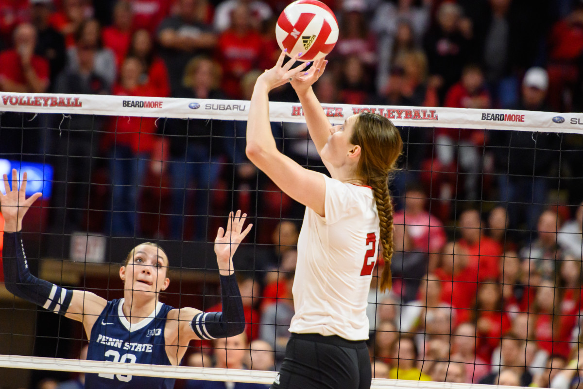 09_Bergen Reilly_VB vs Penn State 1014